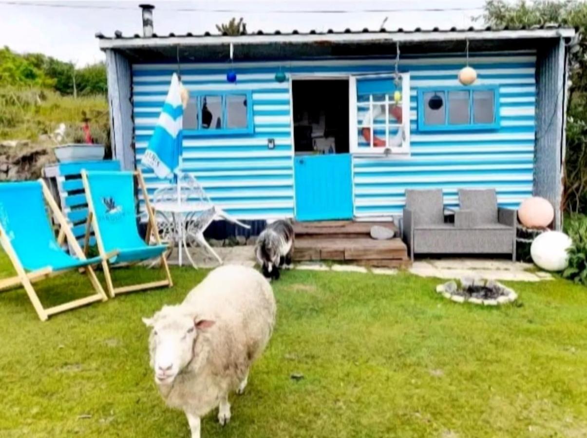 Treguth Glamping Unique Experience - Themed Huts Saint Day Exterior foto