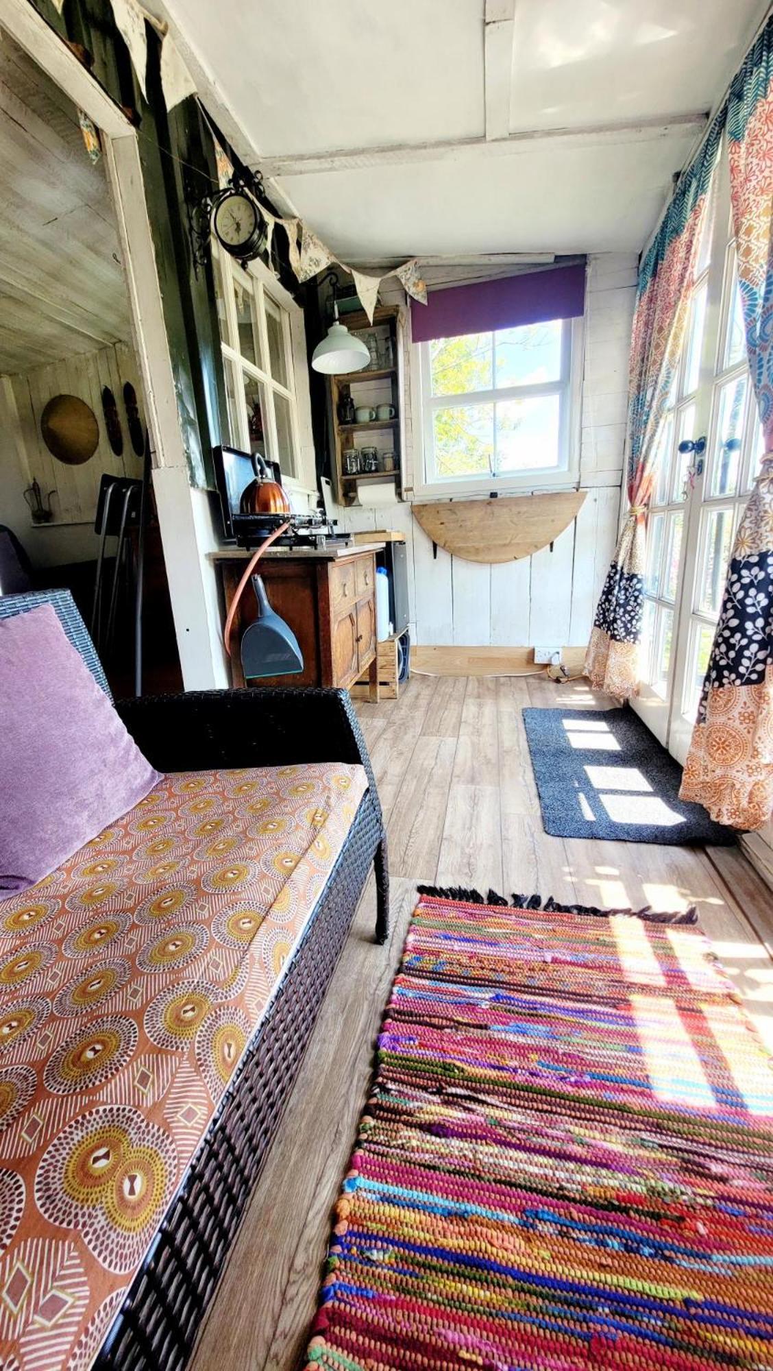 Treguth Glamping Unique Experience - Themed Huts Saint Day Exterior foto
