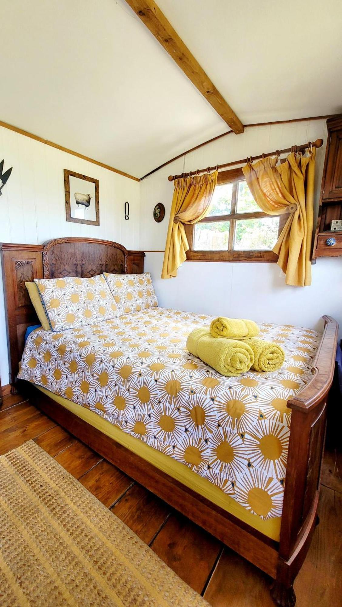 Treguth Glamping Unique Experience - Themed Huts Saint Day Exterior foto